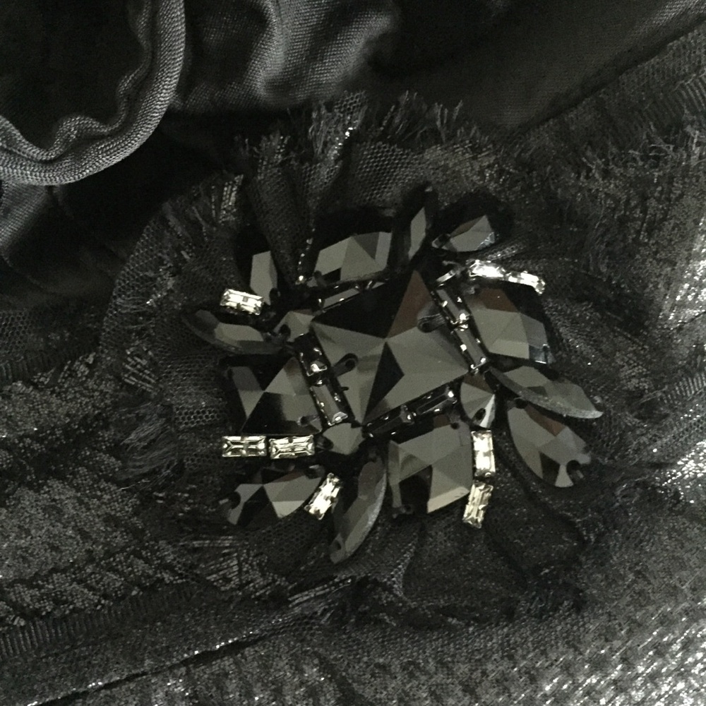 BCBGMaxAzria Black Satin Rosette Mini Dress Metallic Bubble Hem cocktail prom 0 - Picture 5 of 10